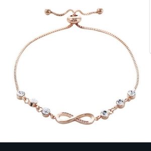 Pretty Infinity Bracelet in Rose Gold